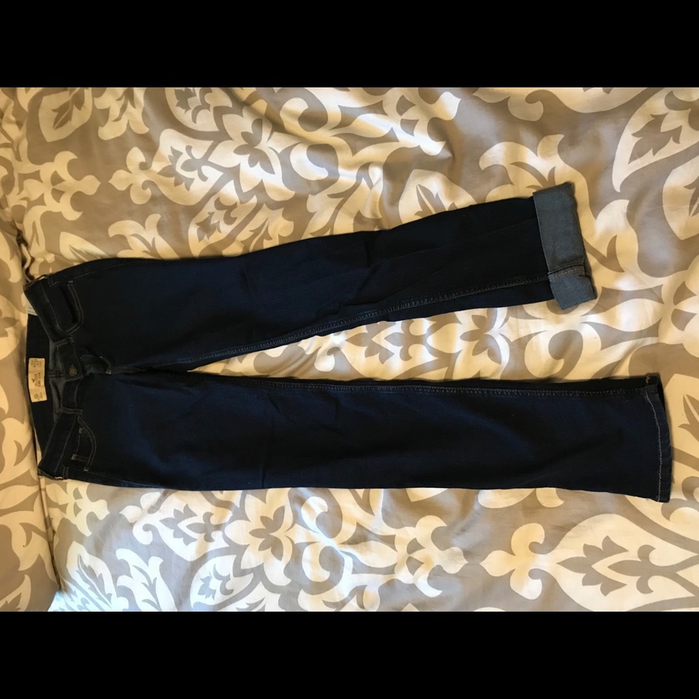 Hollister skinny jeans - Picture 4 of 5